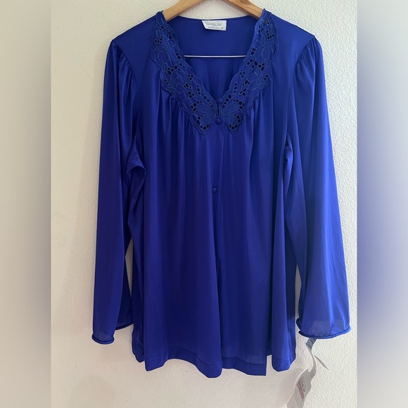 Vanity Fair | Purple Pajama Top - Picture 2 of 8